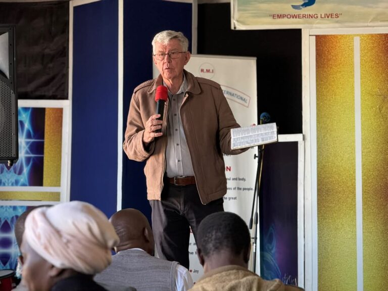 Mobilisation BATIR | Richard Langworthy, Levi Page et le Révérend Daylight | Harare, Zimbabwe